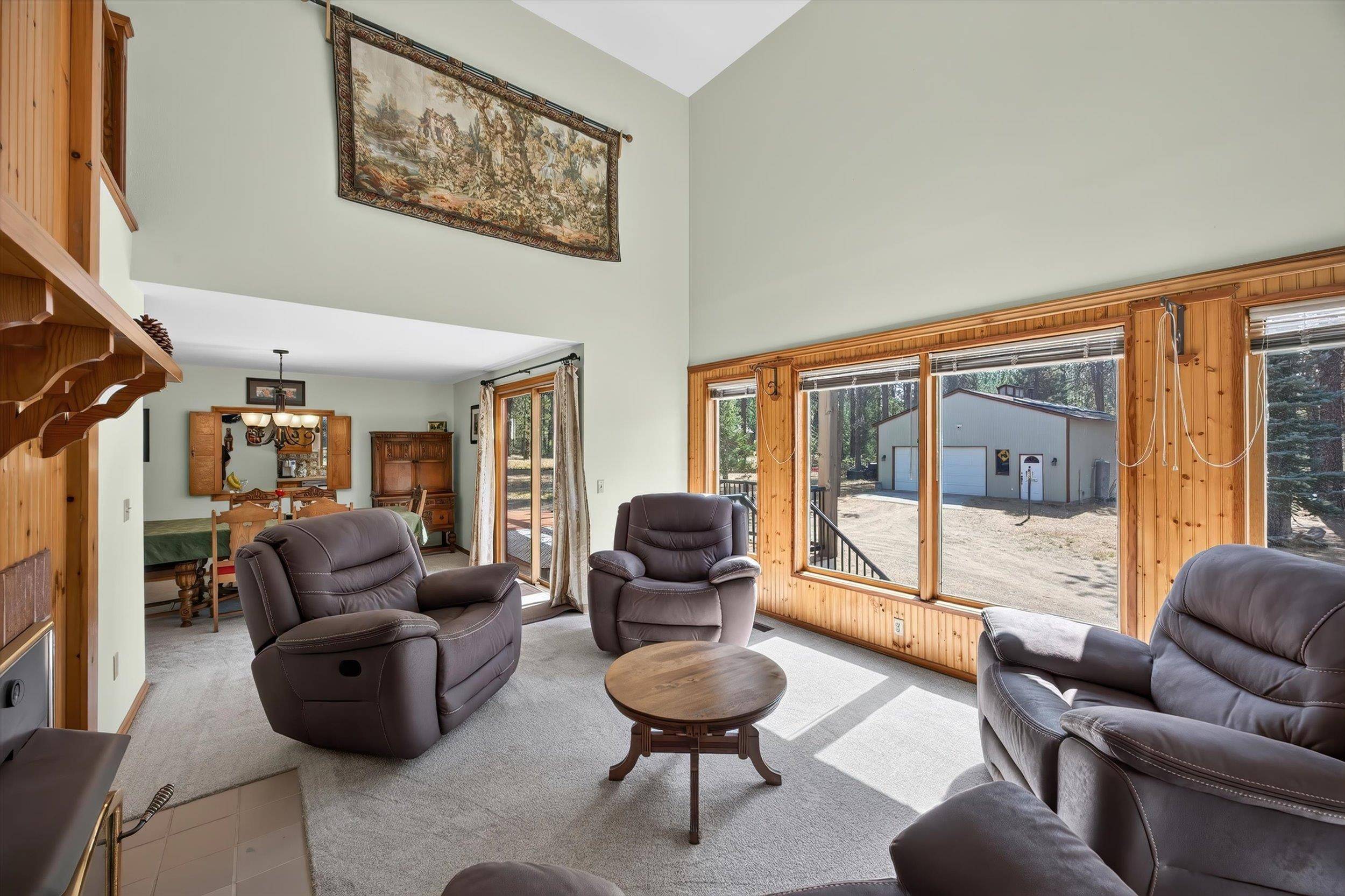 4410 E Silver Pine Rd, Colbert, WA 99005