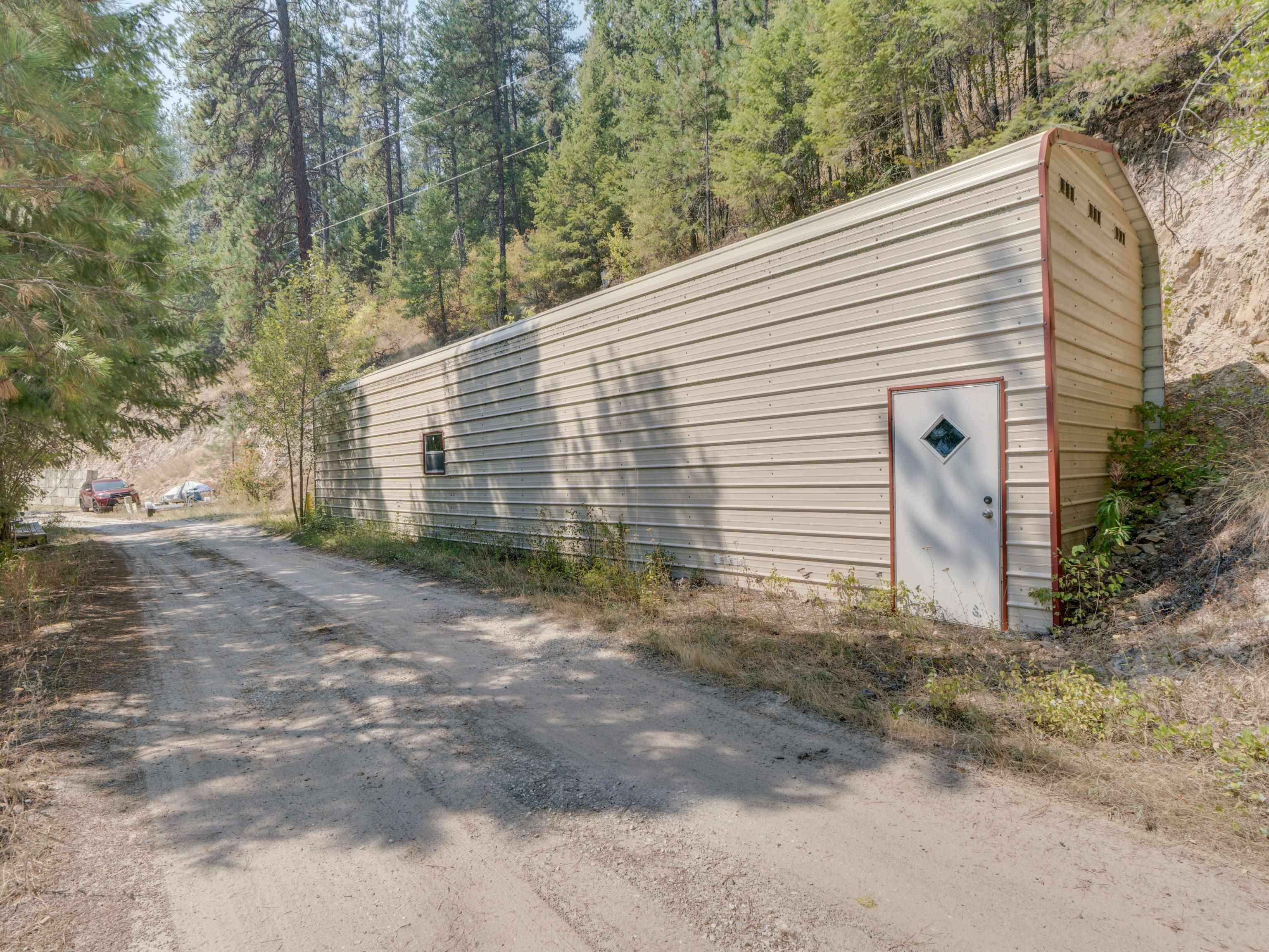4001 N Deer Lake Rd, Loon Lake, WA 99148