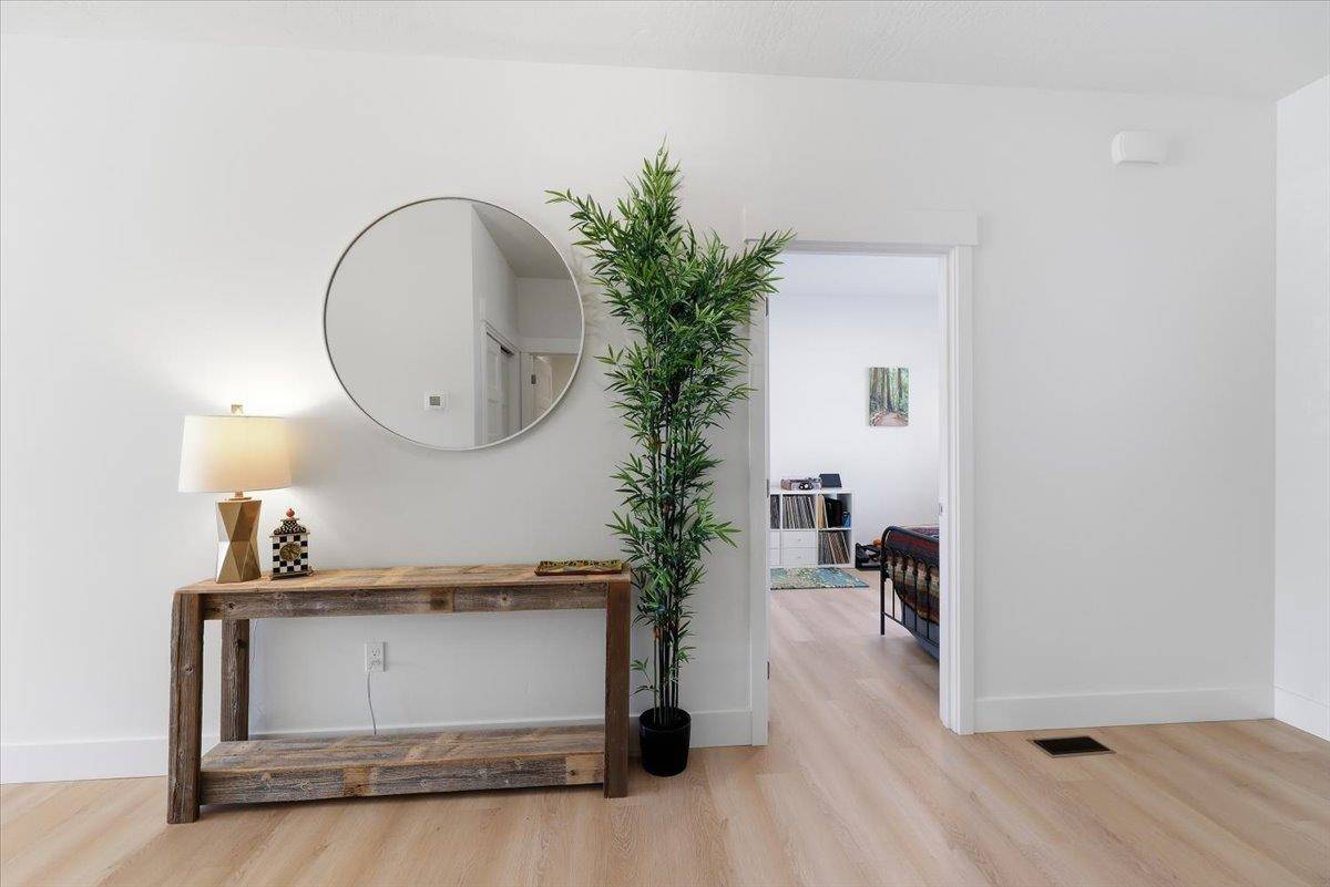 1109 N Country Club Dr #34, Deer Park, WA 99006