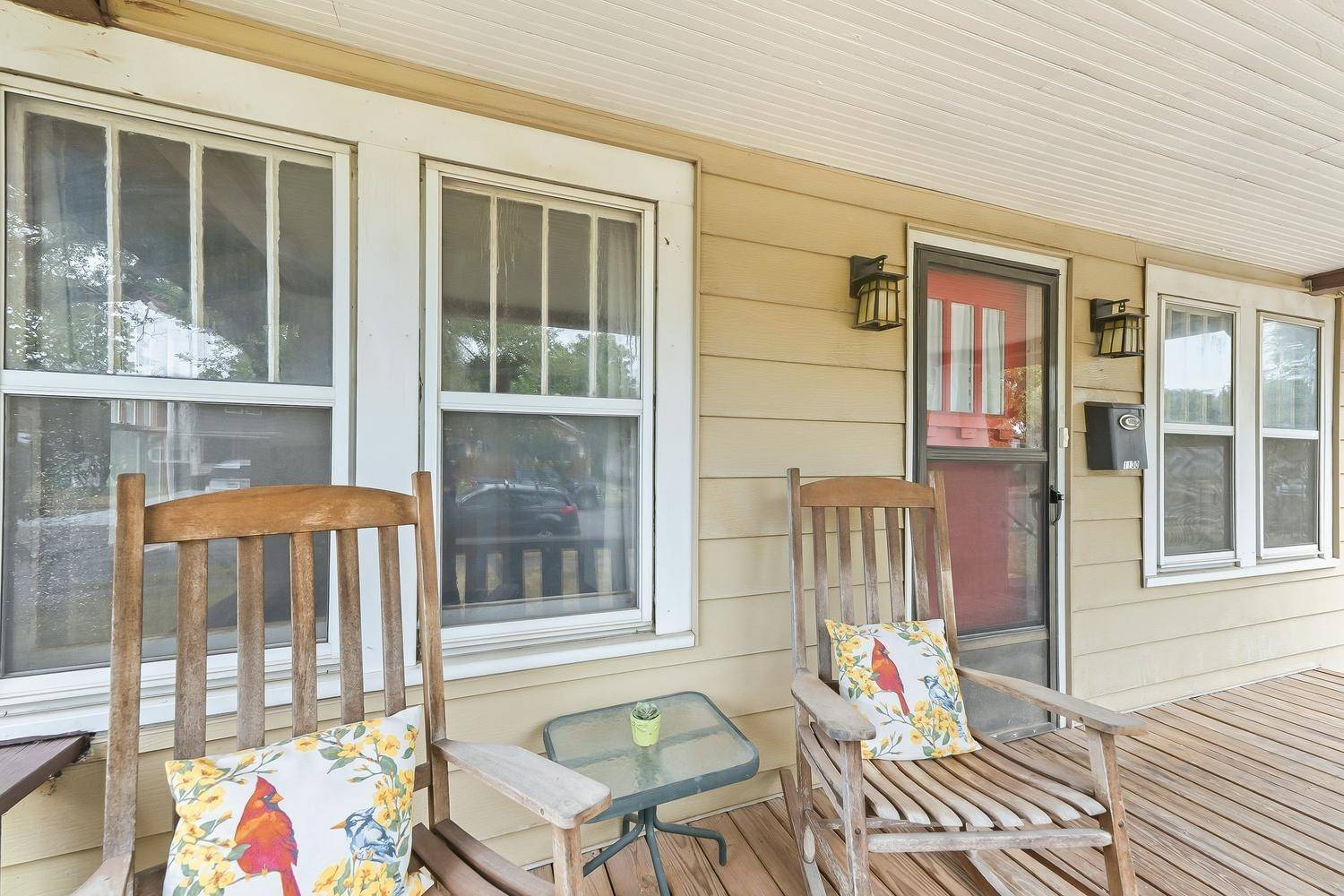 1130 S Pattie St, Wichita, KS 67211