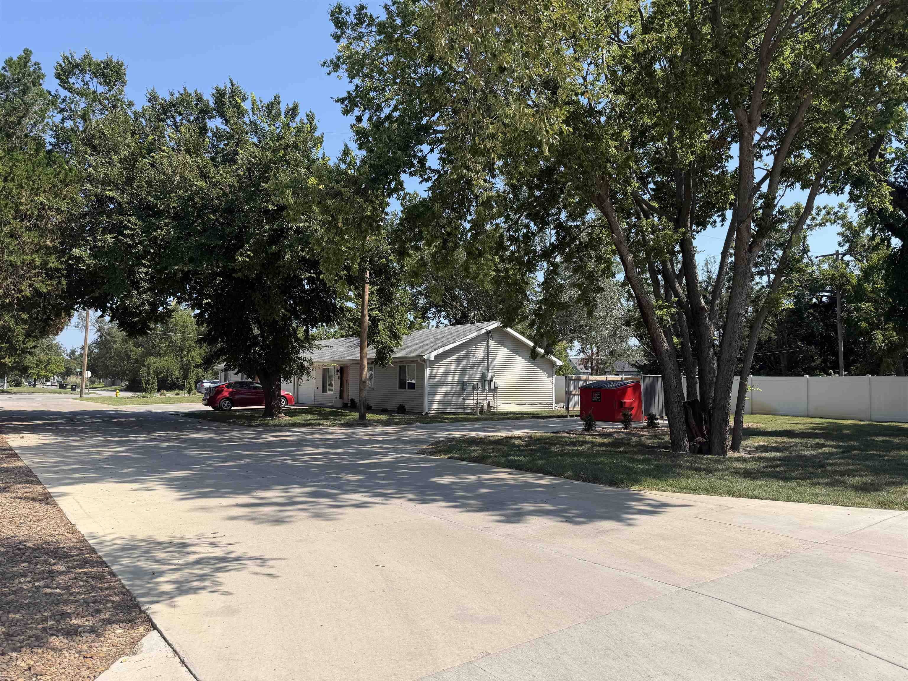 126 S Ohio St A-P, Salina, KS 67401