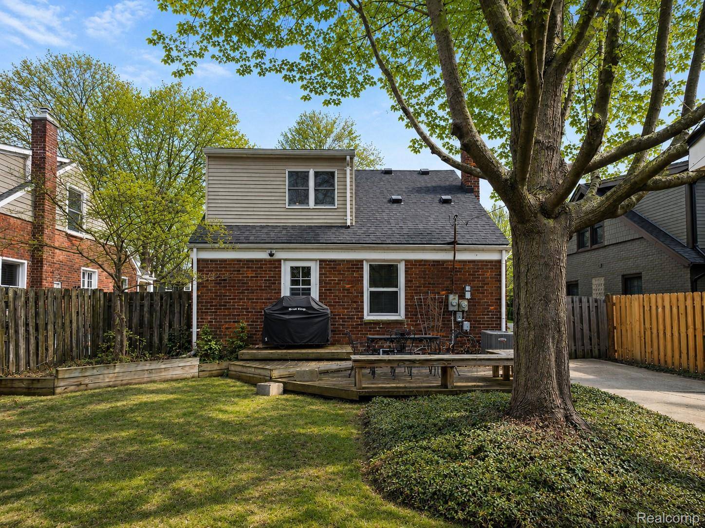 1646 S BATES ST, Birmingham, MI 48009