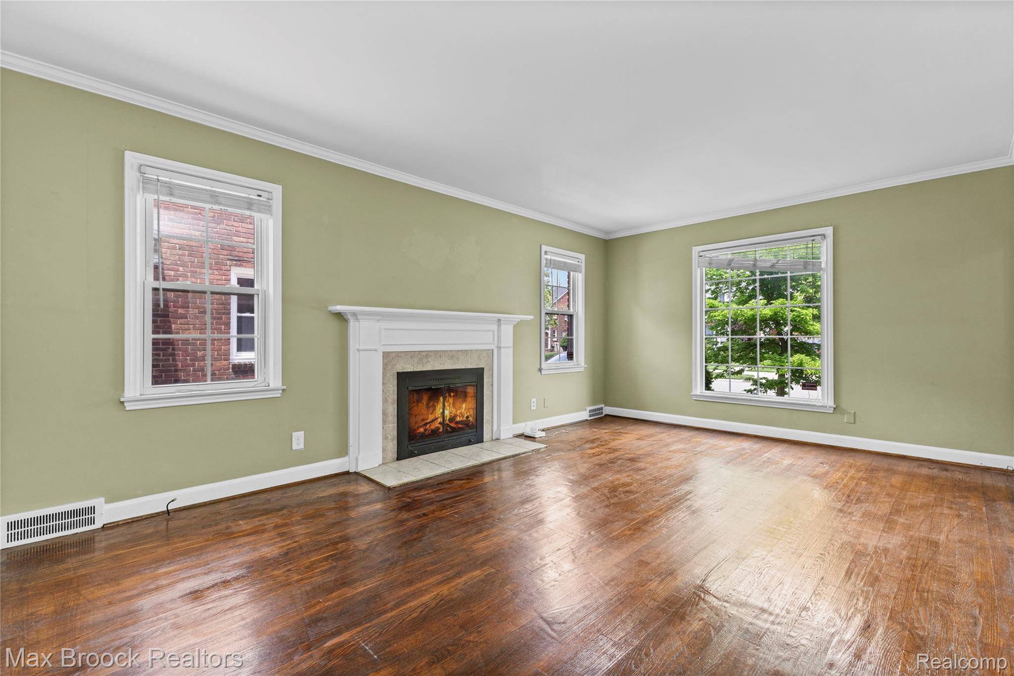 4391 Bishop ST, Detroit, MI 48224