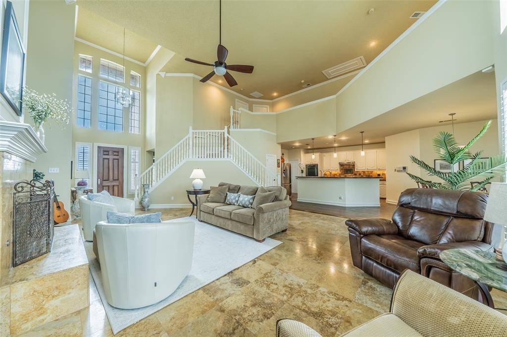 2700 Sunset Circle, Plano, TX 75093