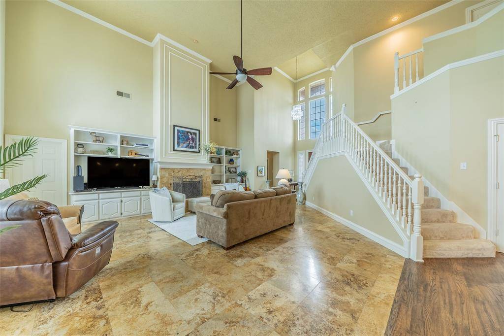 2700 Sunset Circle, Plano, TX 75093