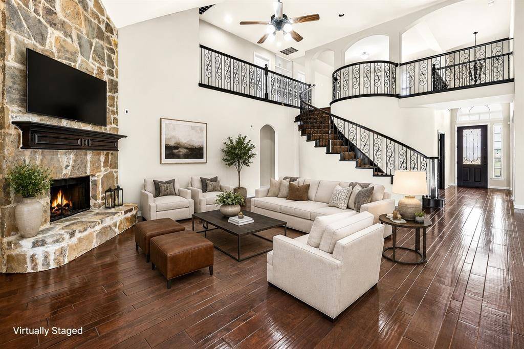 206 White Rock Court, Ovilla, TX 75154