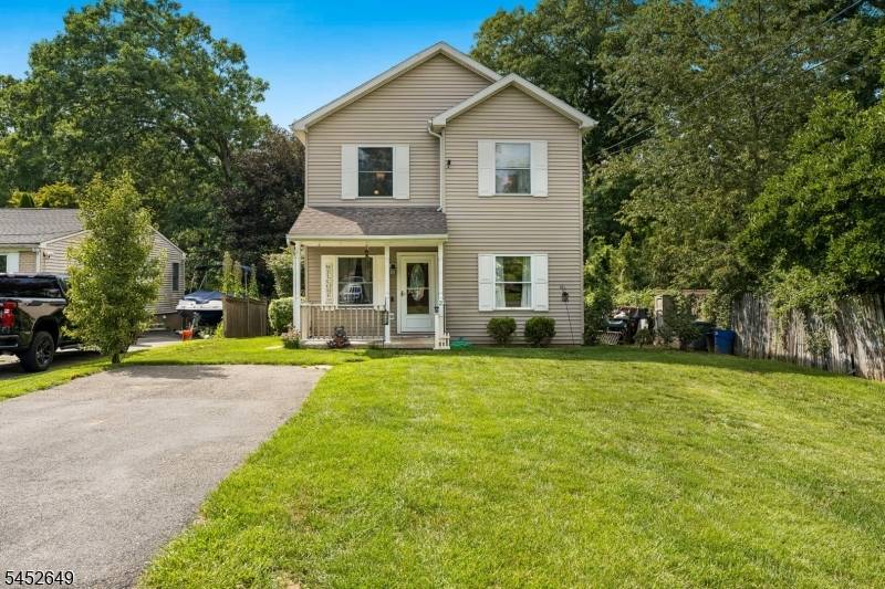 2 Elizabeth Pl, Denville Twp., NJ 07834