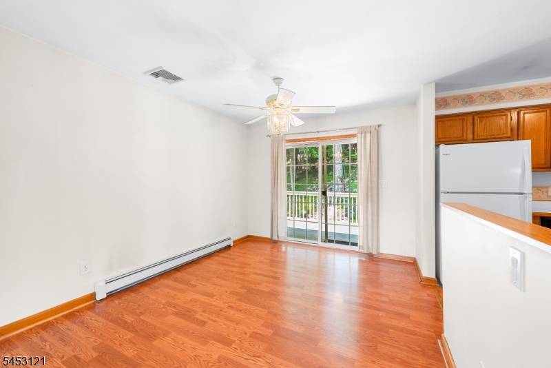 65 Prospect Point Rd, Jefferson Twp., NJ 07849