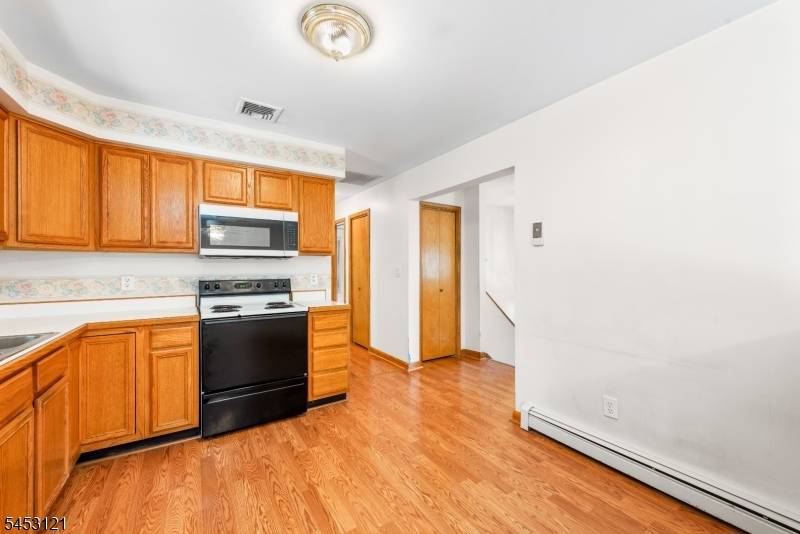 65 Prospect Point Rd, Jefferson Twp., NJ 07849
