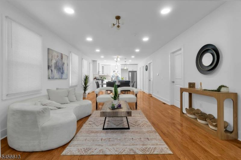 240 Keer Ave, Newark City, NJ 07112