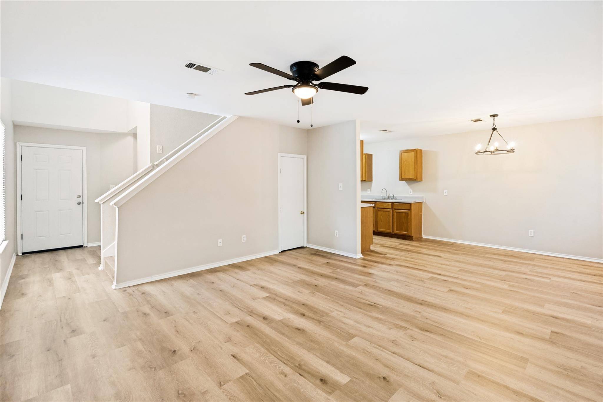 945-947 Sagewood TRL, San Marcos, TX 78666