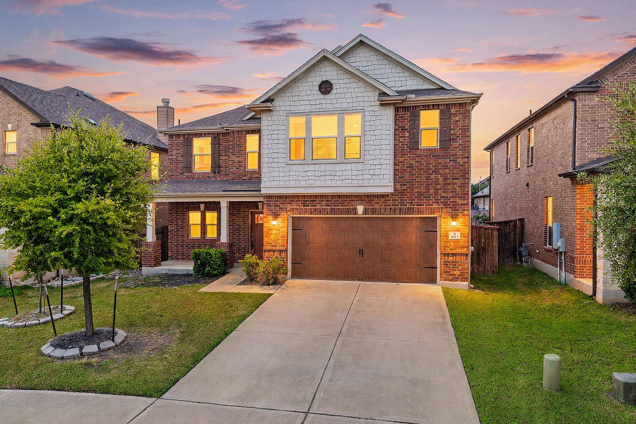 1613 Sonny DR, Leander, TX 78641