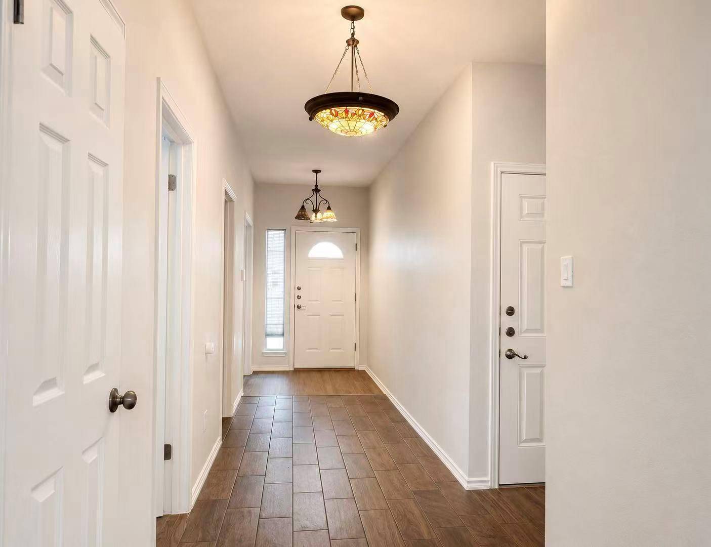 1235 Blackthorn DR, Pflugerville, TX 78660