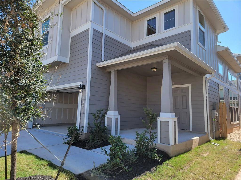 12813 Gilliland LN, Manor, TX 78653