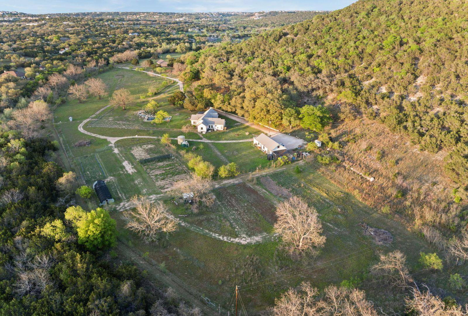18405 Angel Valley DR, Leander, TX 78641