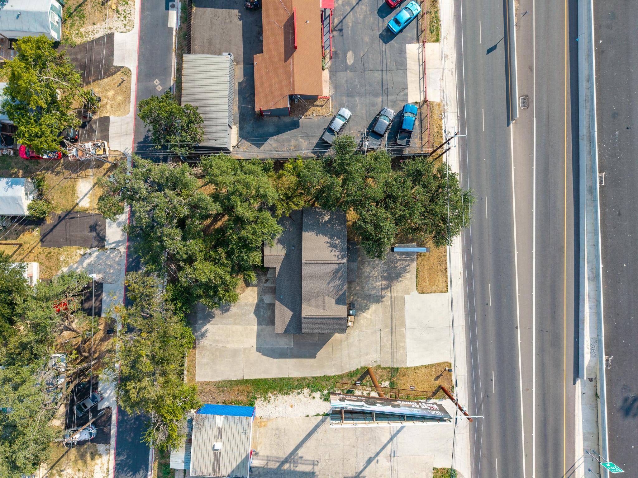 1712 N Interstate 35 FWY, San Marcos, TX 78666