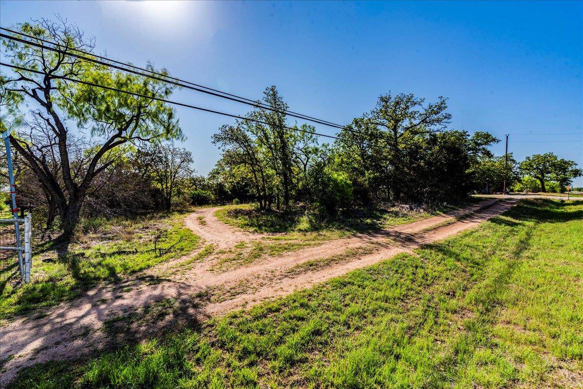 7688 Hwy 261 HWY, Buchanan Dam, TX 78609