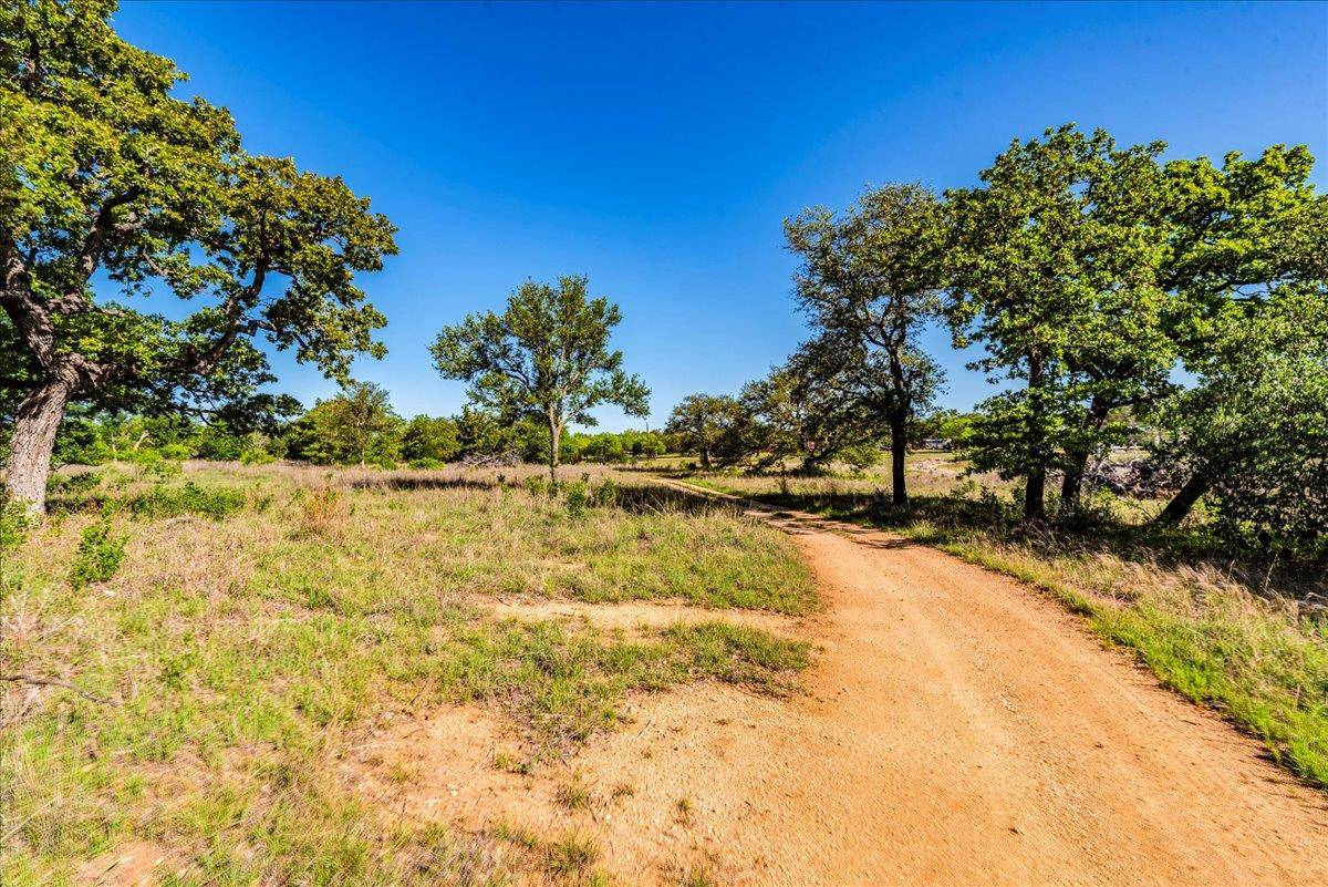 7688 Hwy 261 HWY, Buchanan Dam, TX 78609