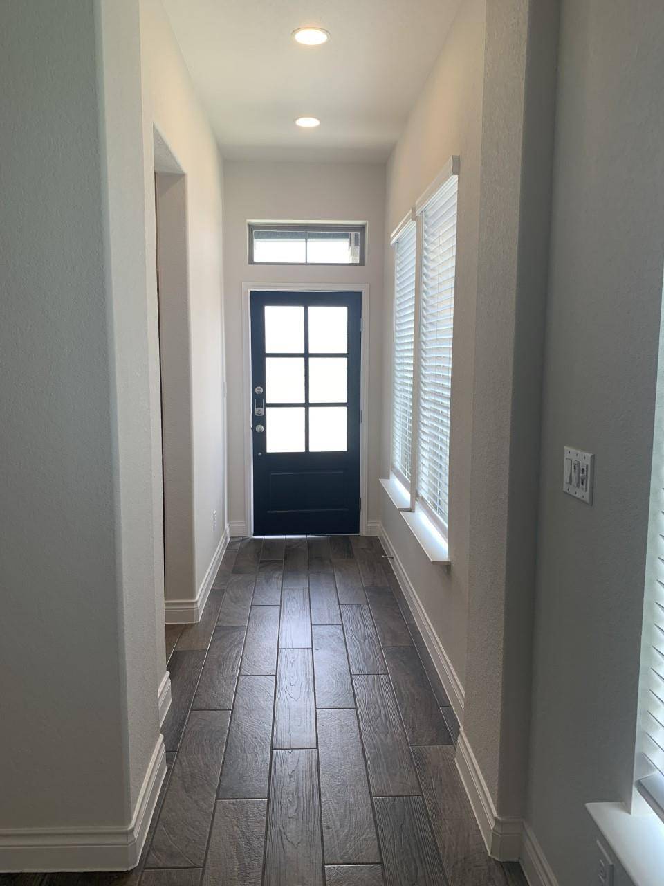 221 Rosebush DR, Liberty Hill, TX 78642