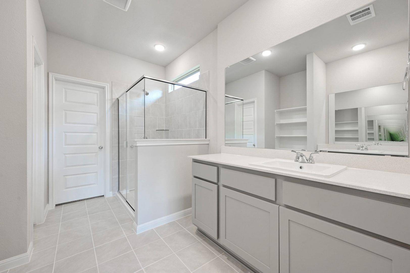 216 Hornet ST, Elgin, TX 78621