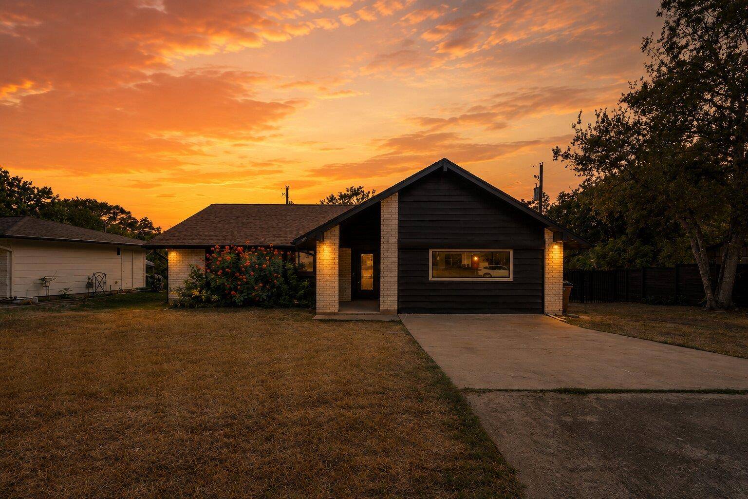 7304 Hartnell DR, Austin, TX 78723