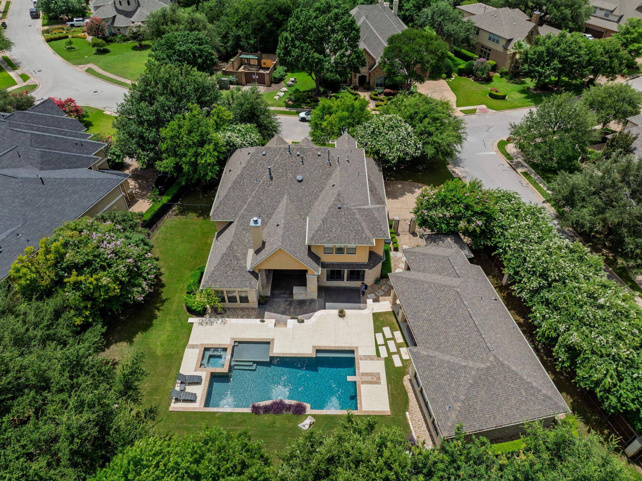 1005 Lakewood Hills TER, Austin, TX 78732