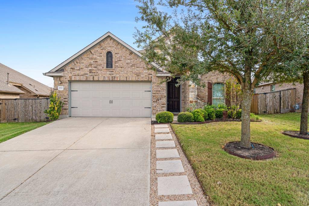 2923 Bluffstone DR, Round Rock, TX 78665