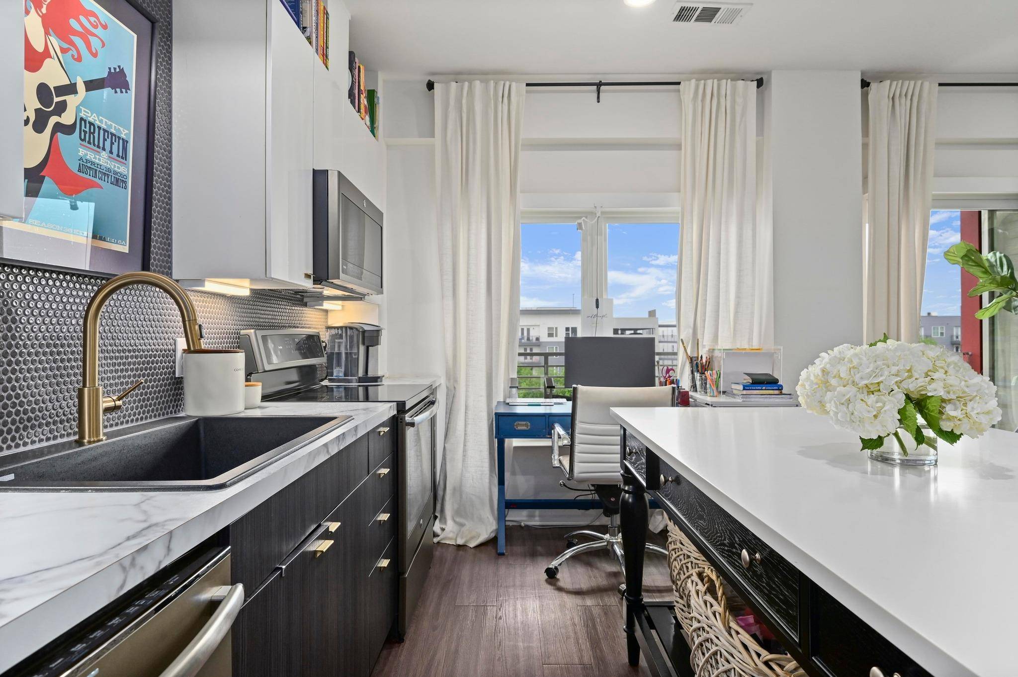 4361 S Congress Ave #427, Austin, TX 78745