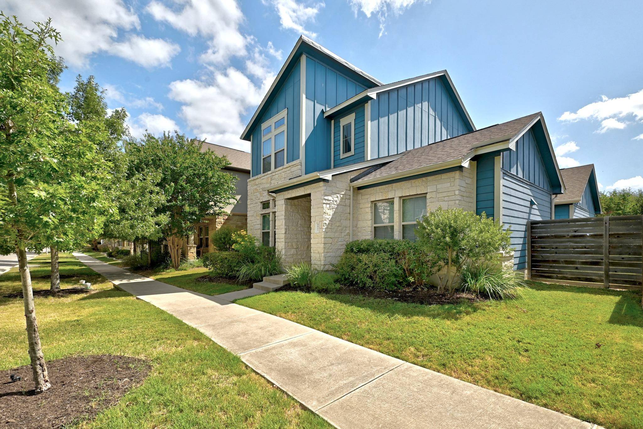 8821 Cattle Baron PATH, Austin, TX 78747