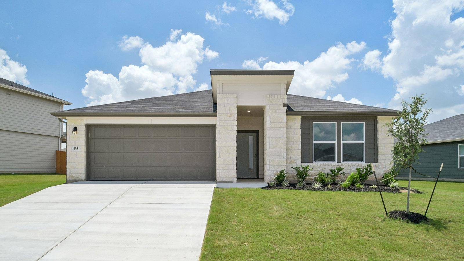 598 Globe Mallow CIR, Kyle, TX 78640