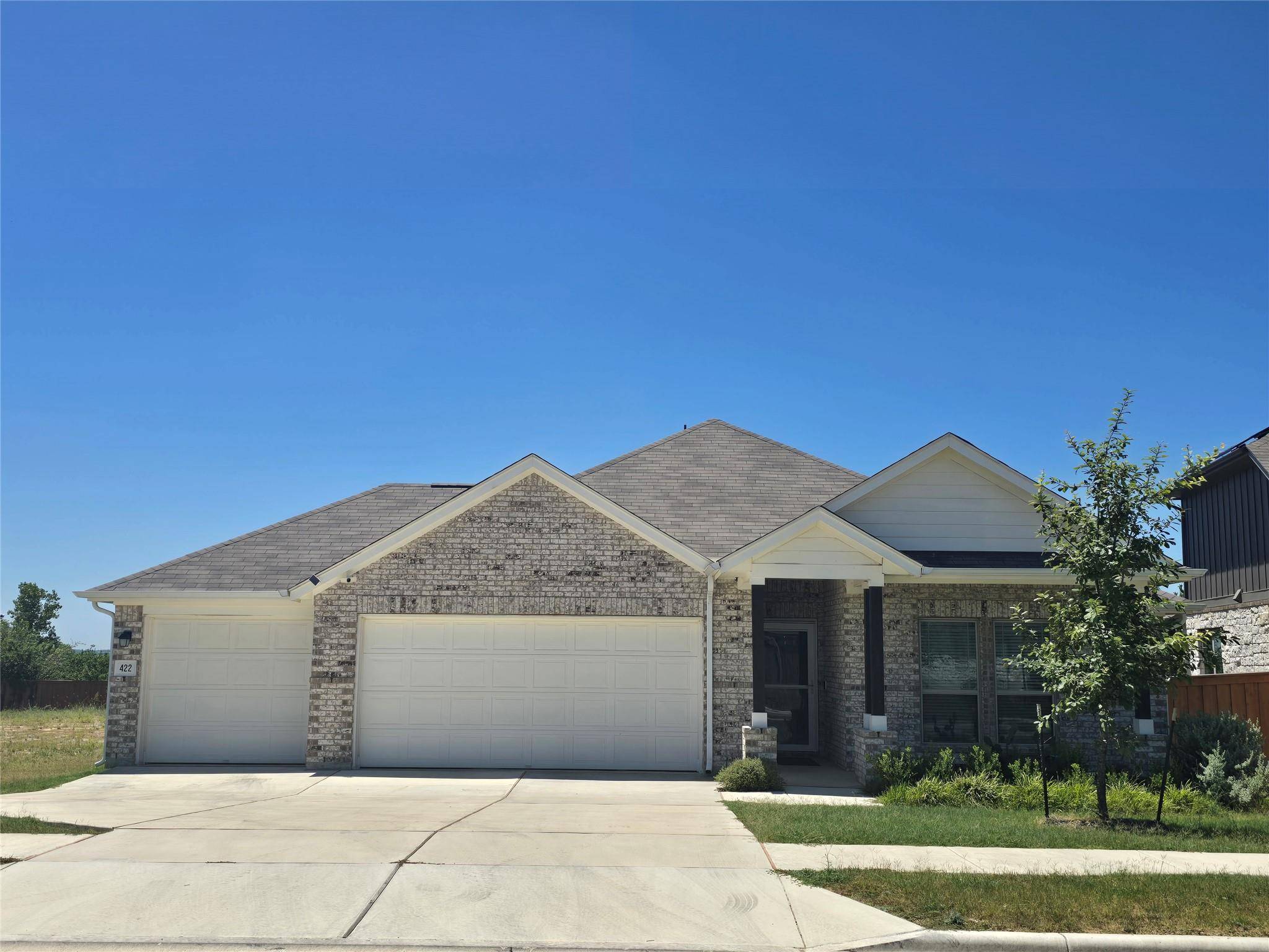 422 Backstays LOOP, Kyle, TX 78640