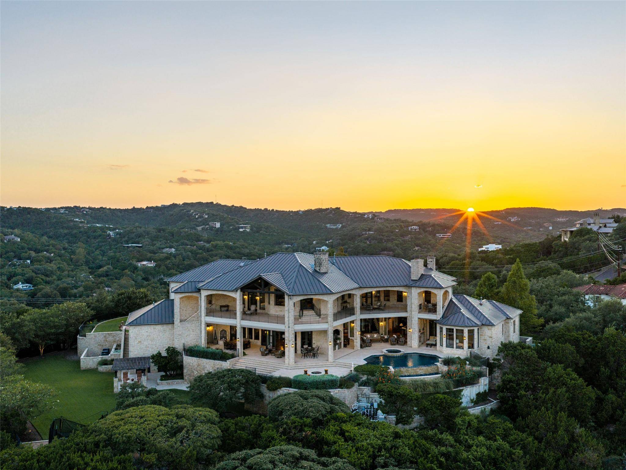 1415 Mount Larson RD, Austin, TX 78746