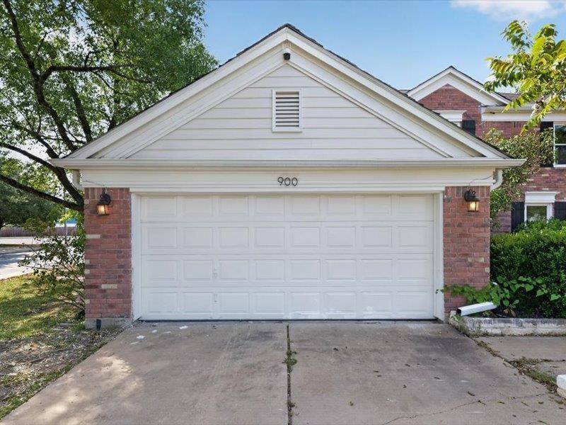 900 OAKCREST CIR, Cedar Park, TX 78613