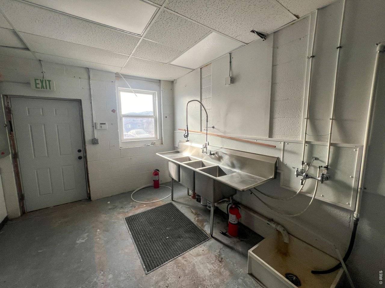1040 5th Ave 2 and 4, Lyons, CO 80540