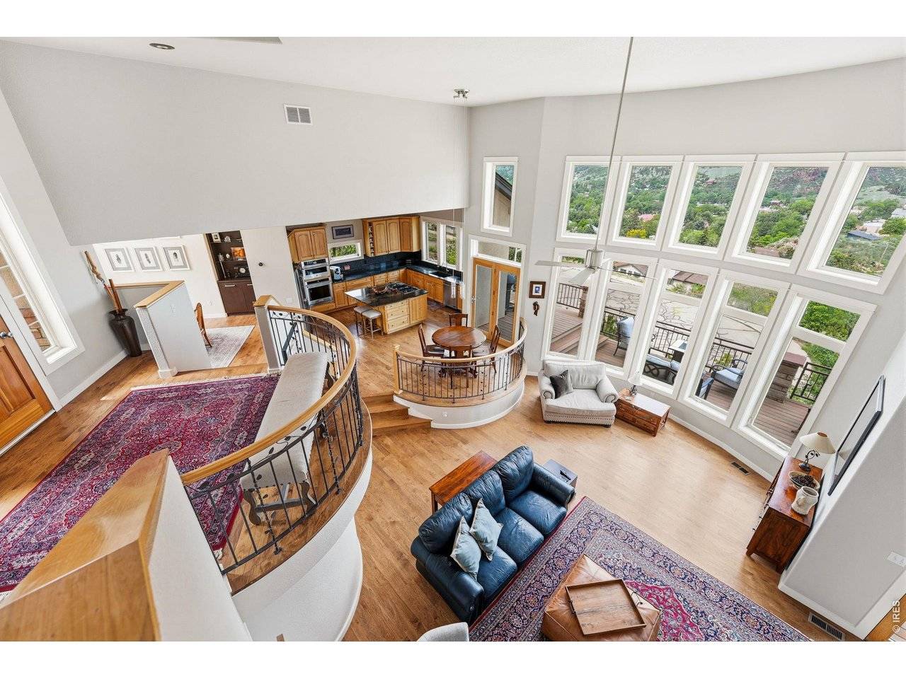814 Mountain View, Lyons, CO 80540