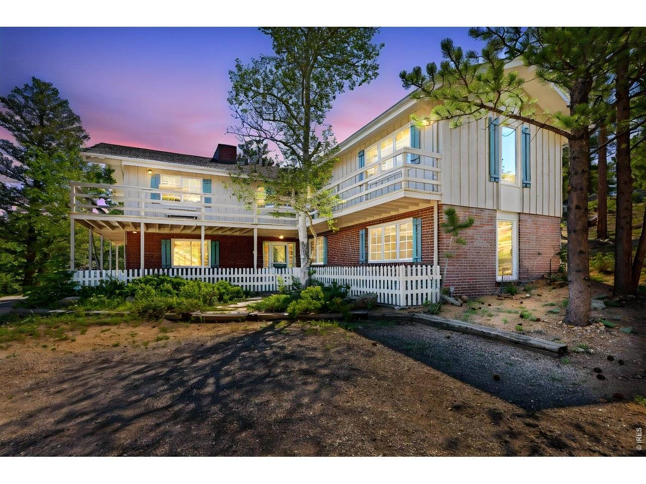 350 Whispering Pines, Estes Park, CO 80517