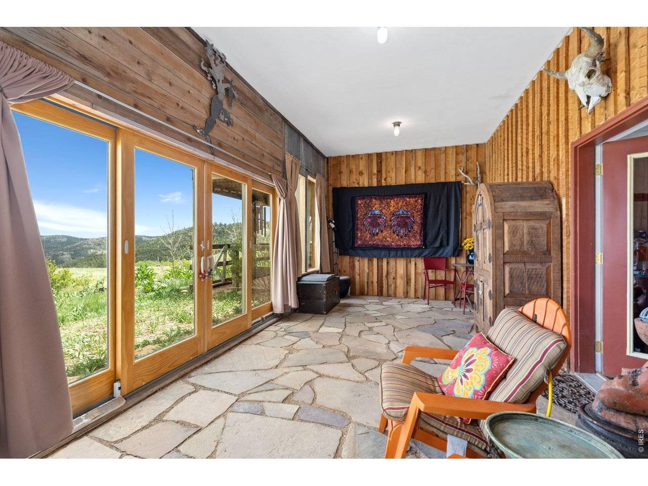 260 Coyote Holler, Livermore, CO 80536