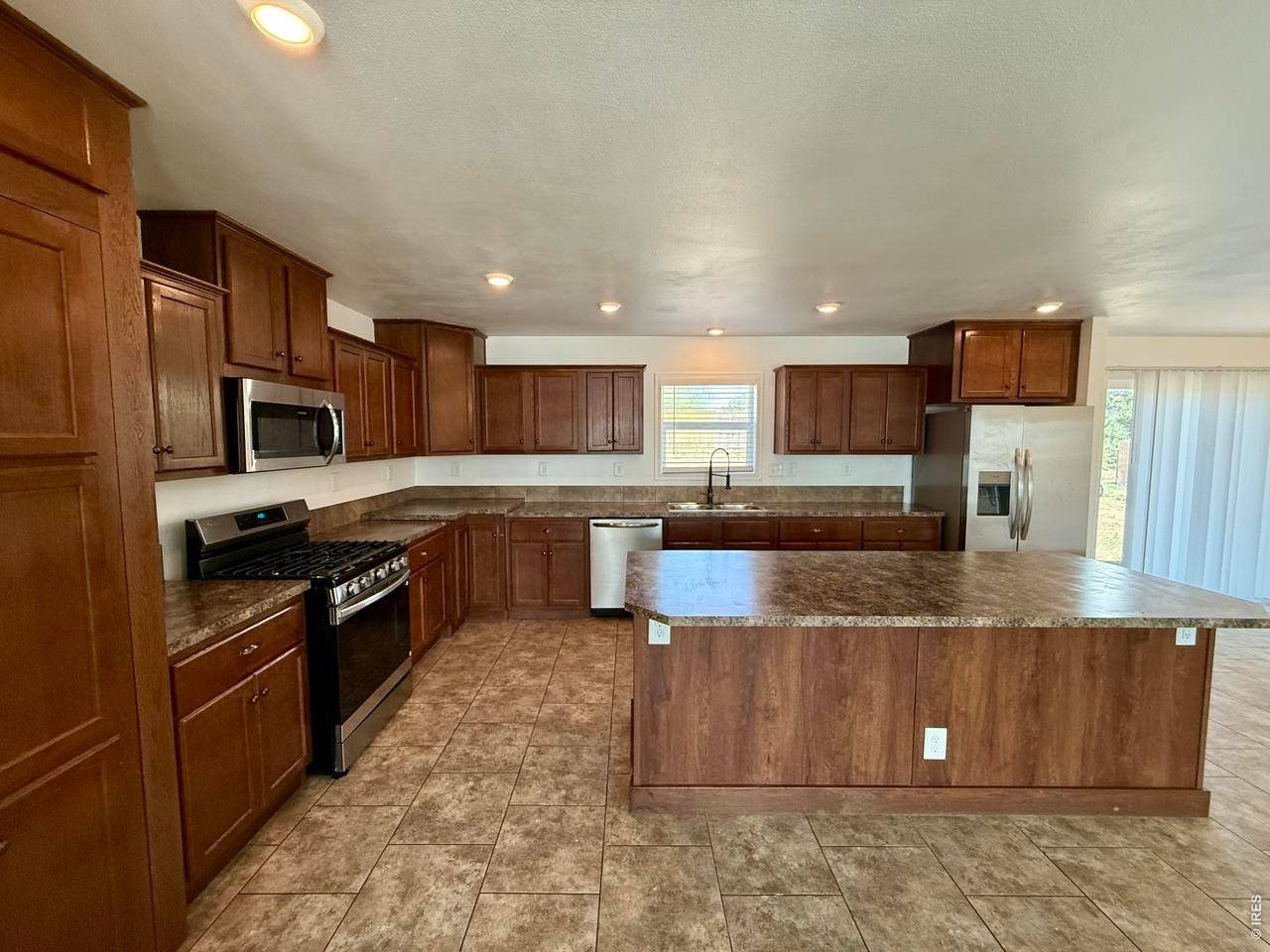 114 High, Wiggins, CO 80654