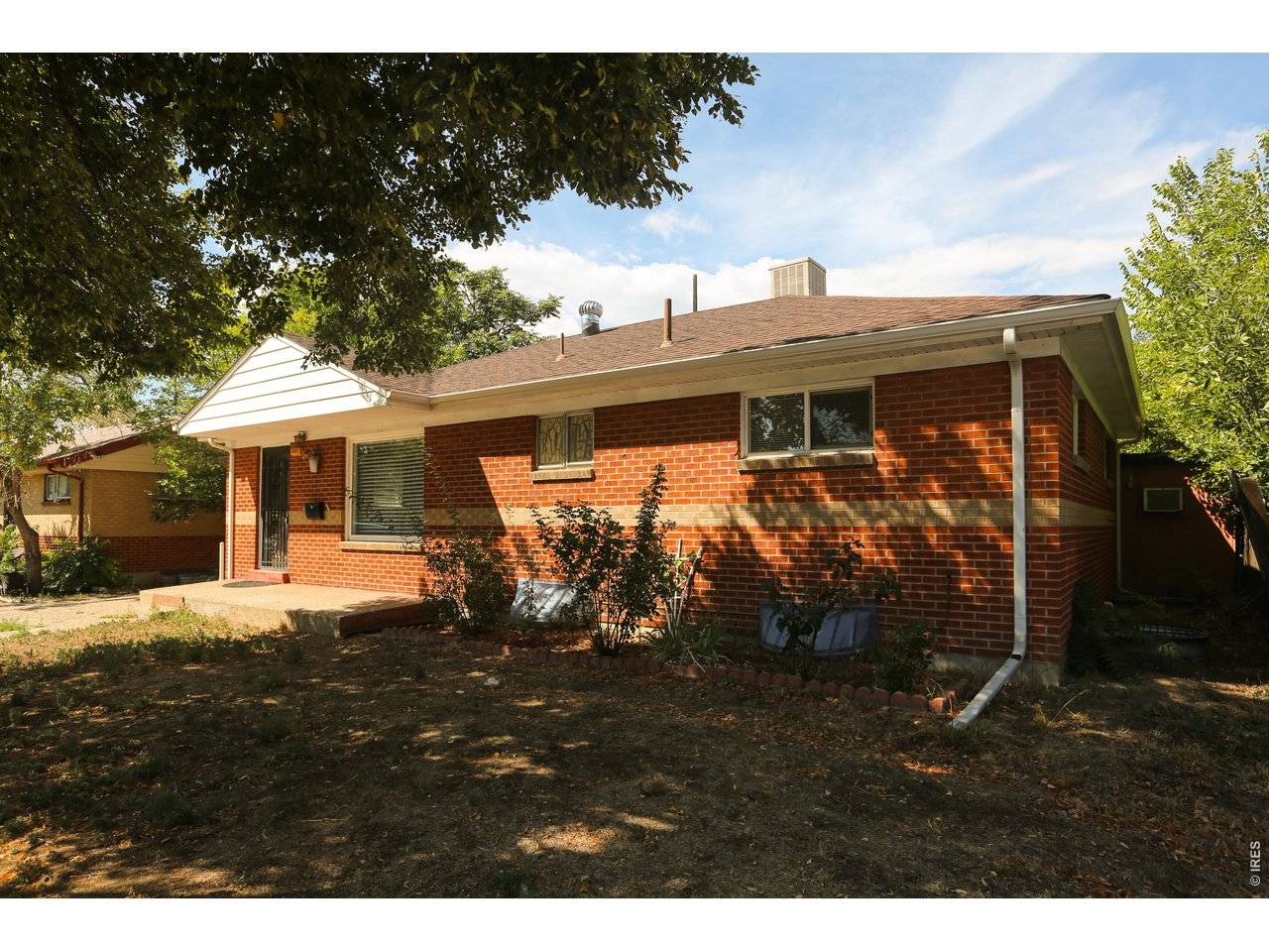 7493 Raritan, Denver, CO 80221
