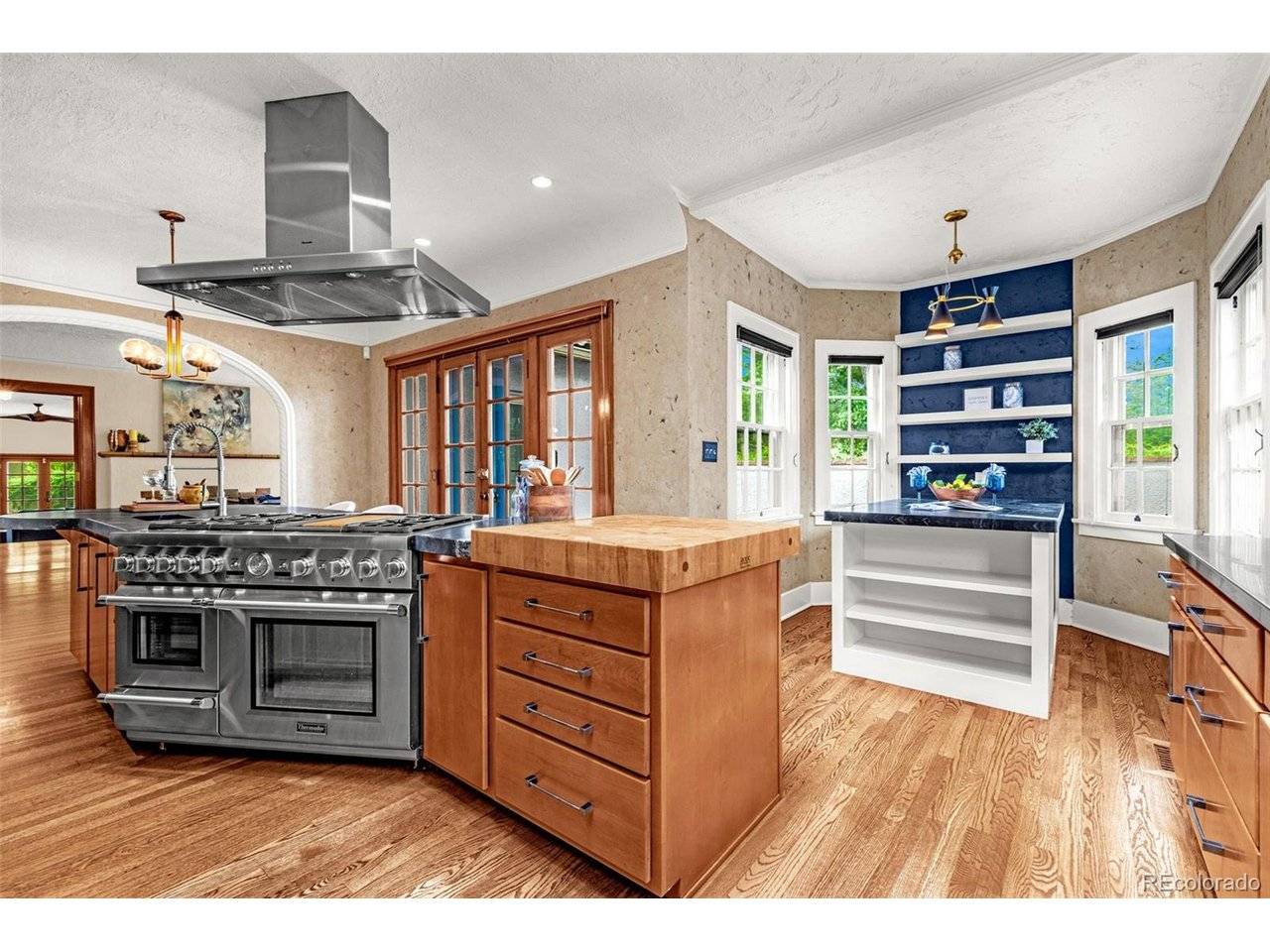 2107 N Cascade, Colorado Springs, CO 80907