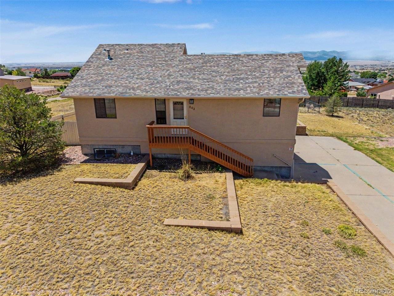 242 W Del Ray, Pueblo, CO 81007
