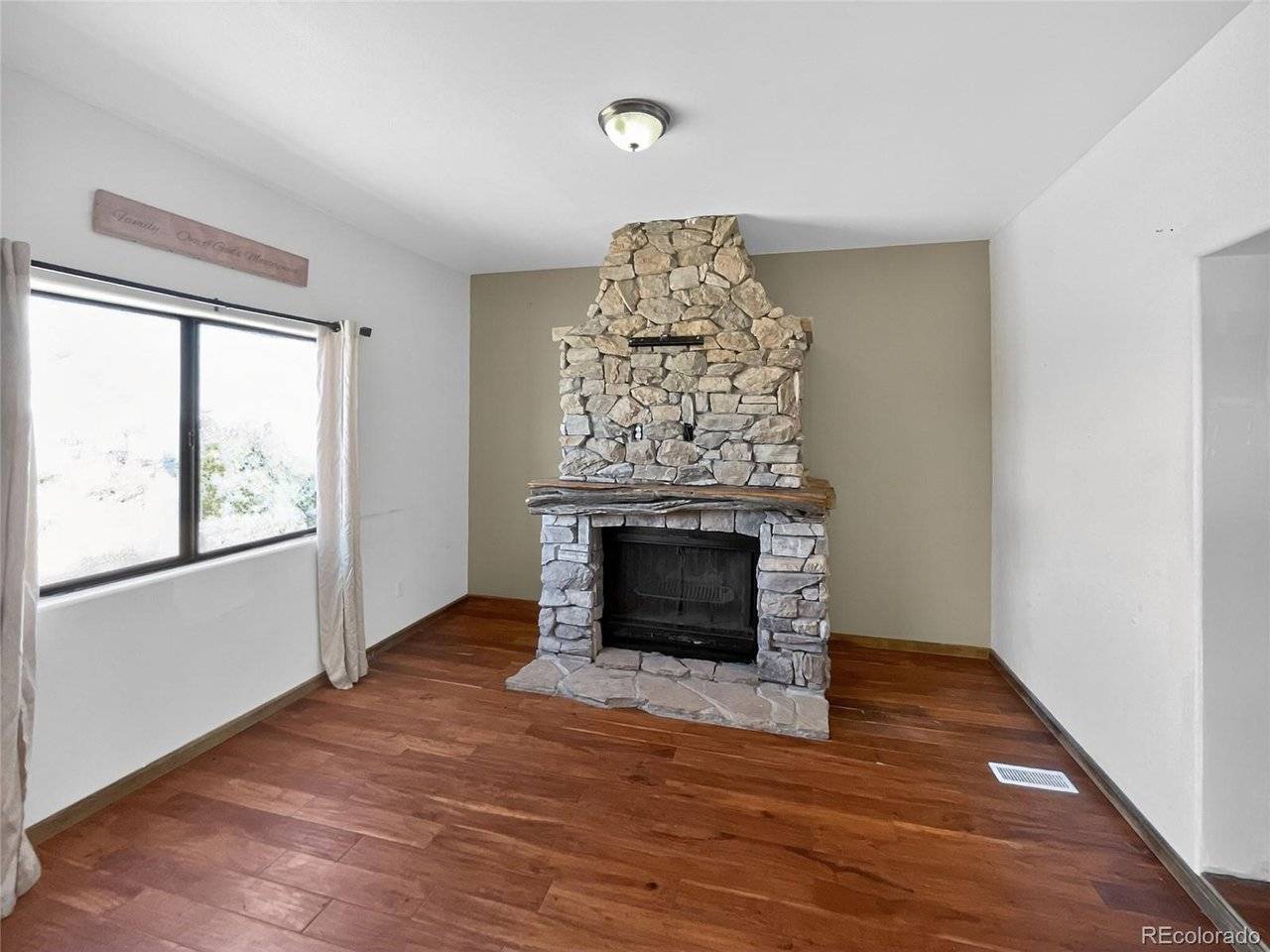 2041 Comanche, Walsenburg, CO 81089