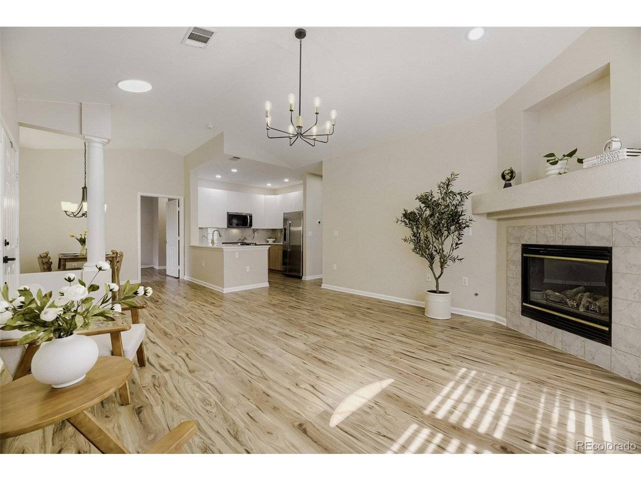 4045 S Crystal #204, Aurora, CO 80014