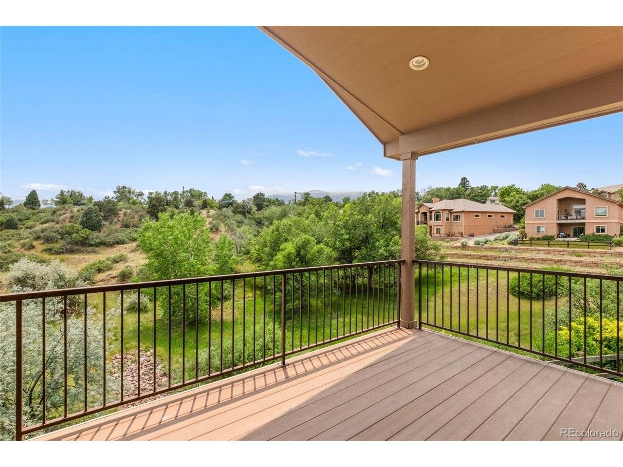 2425 Mesa Crest, Colorado Springs, CO 80904