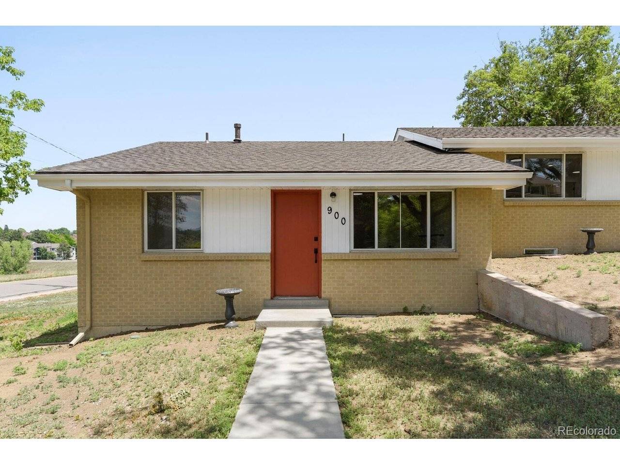 900 S Yarrow, Lakewood, CO 80226