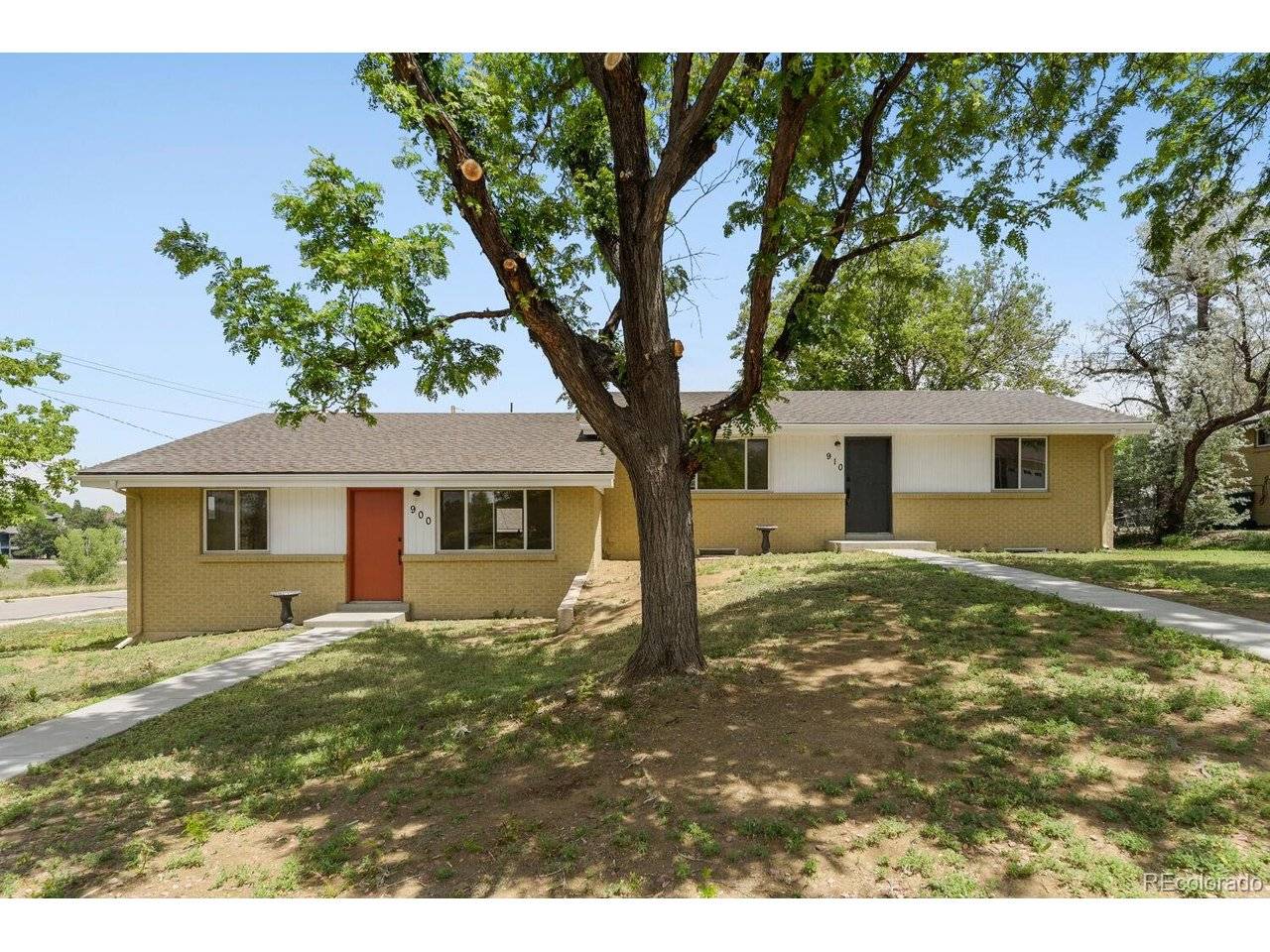 900 S Yarrow, Lakewood, CO 80226