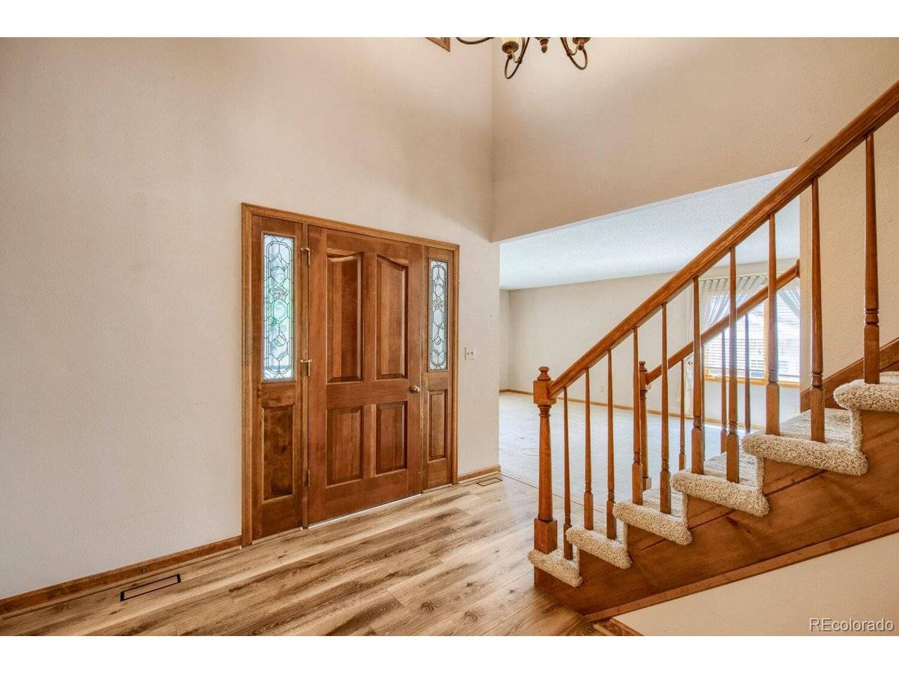 15956 E Crestridge, Centennial, CO 80015