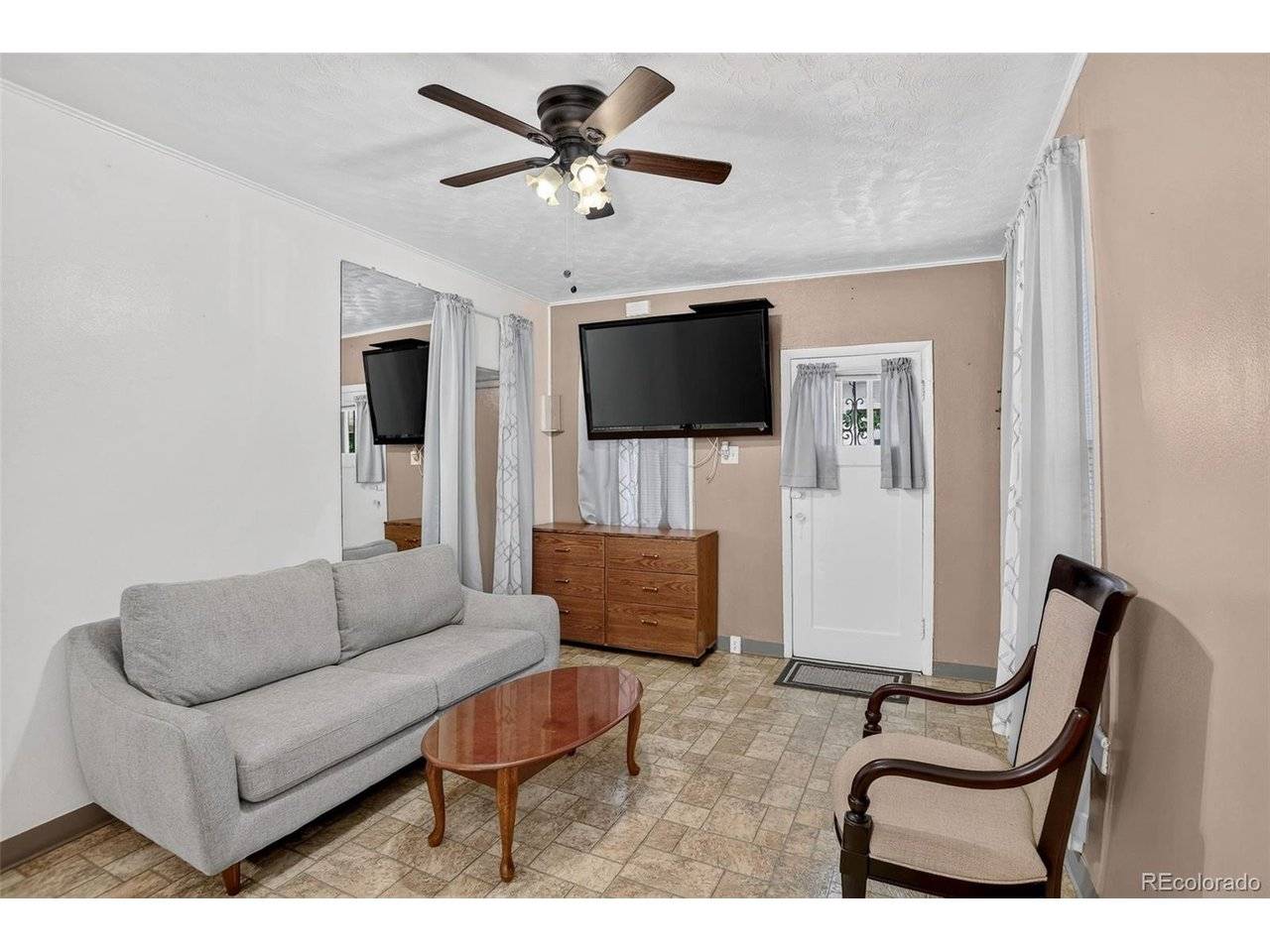 916 W 9th, Denver, CO 80204