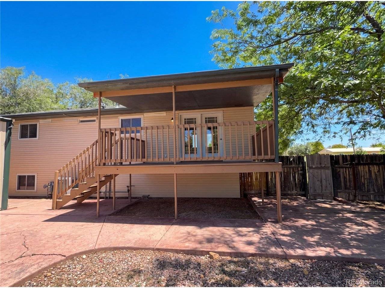 301 4th, La Junta, CO 81050