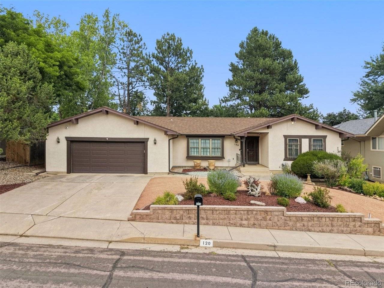 120 Clubridge, Colorado Springs, CO 80906